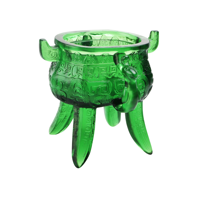 Smaragdově zelený stativ z křišťálového skla s rukojetí ve tvaru uší