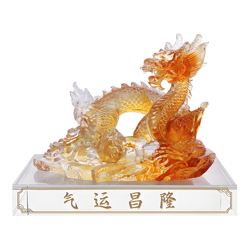 Prosperující jmění - světle jantarová liuli krystalová ozdoba draka