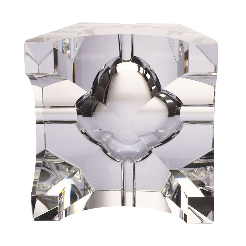 Jednoduchý geometrický design průhledný skleněný křišťálový popelník