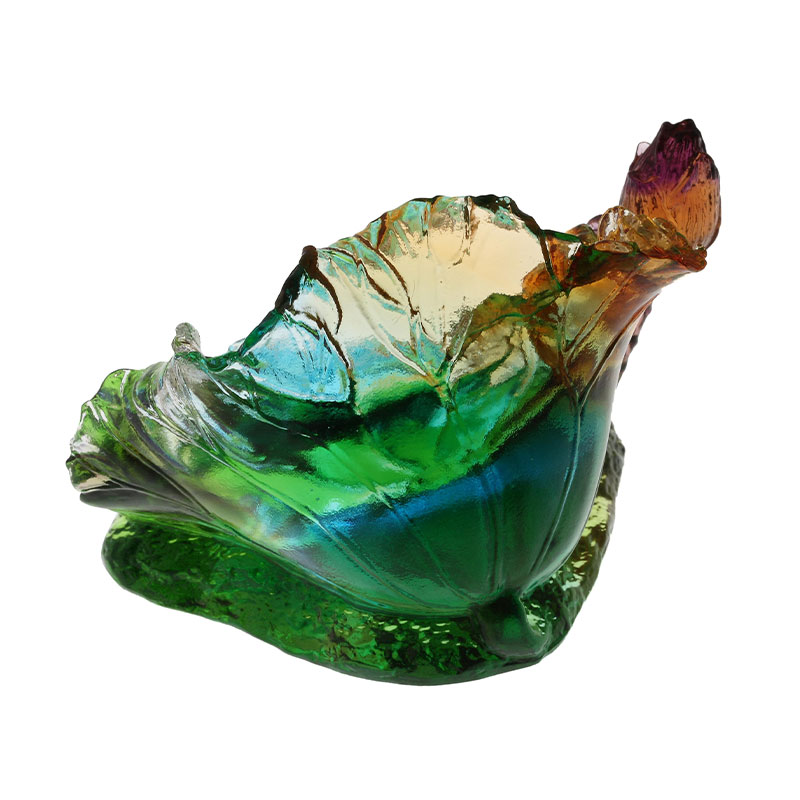 Ozdoby ze skleněných soch lotosových listů