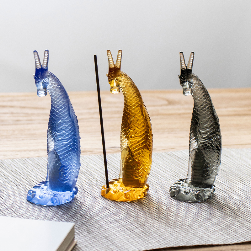 Skleněný držák na vonné tyčinky Kirin