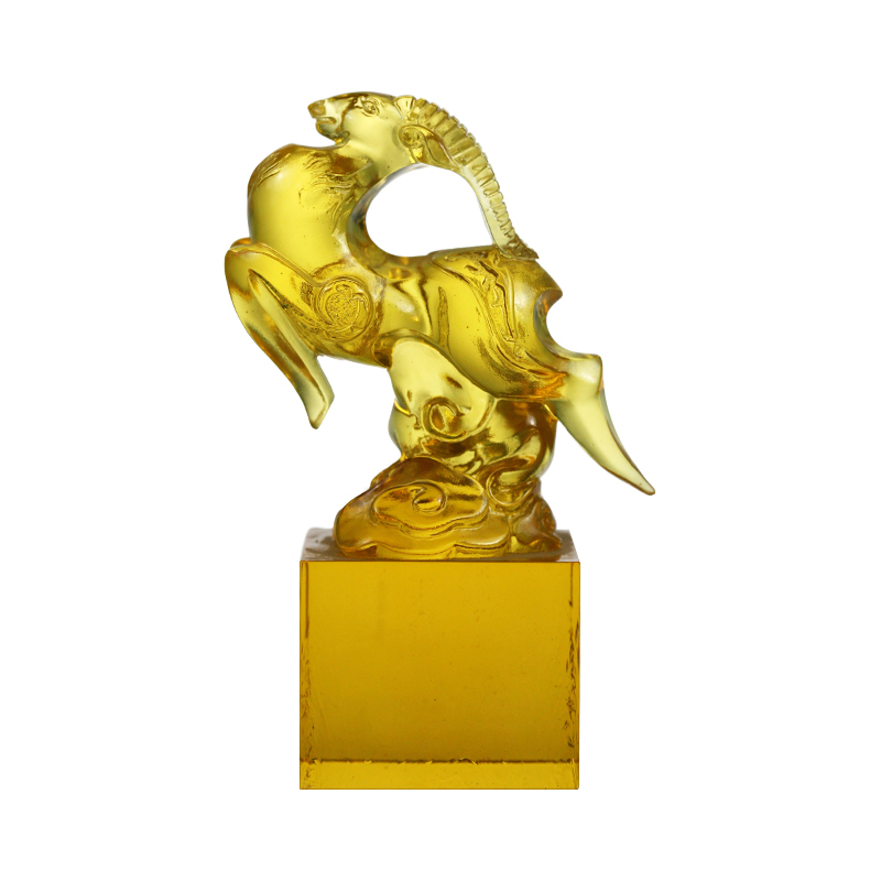 Zlaté průhledné skleněné křišťálové těsnění ve tvaru ovce